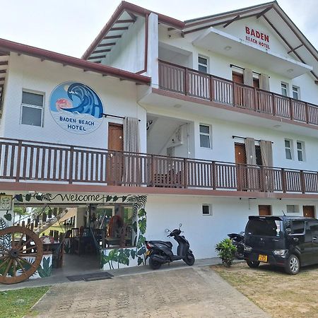 Baden Beach Hotel Kalkudah  Eksteriør billede