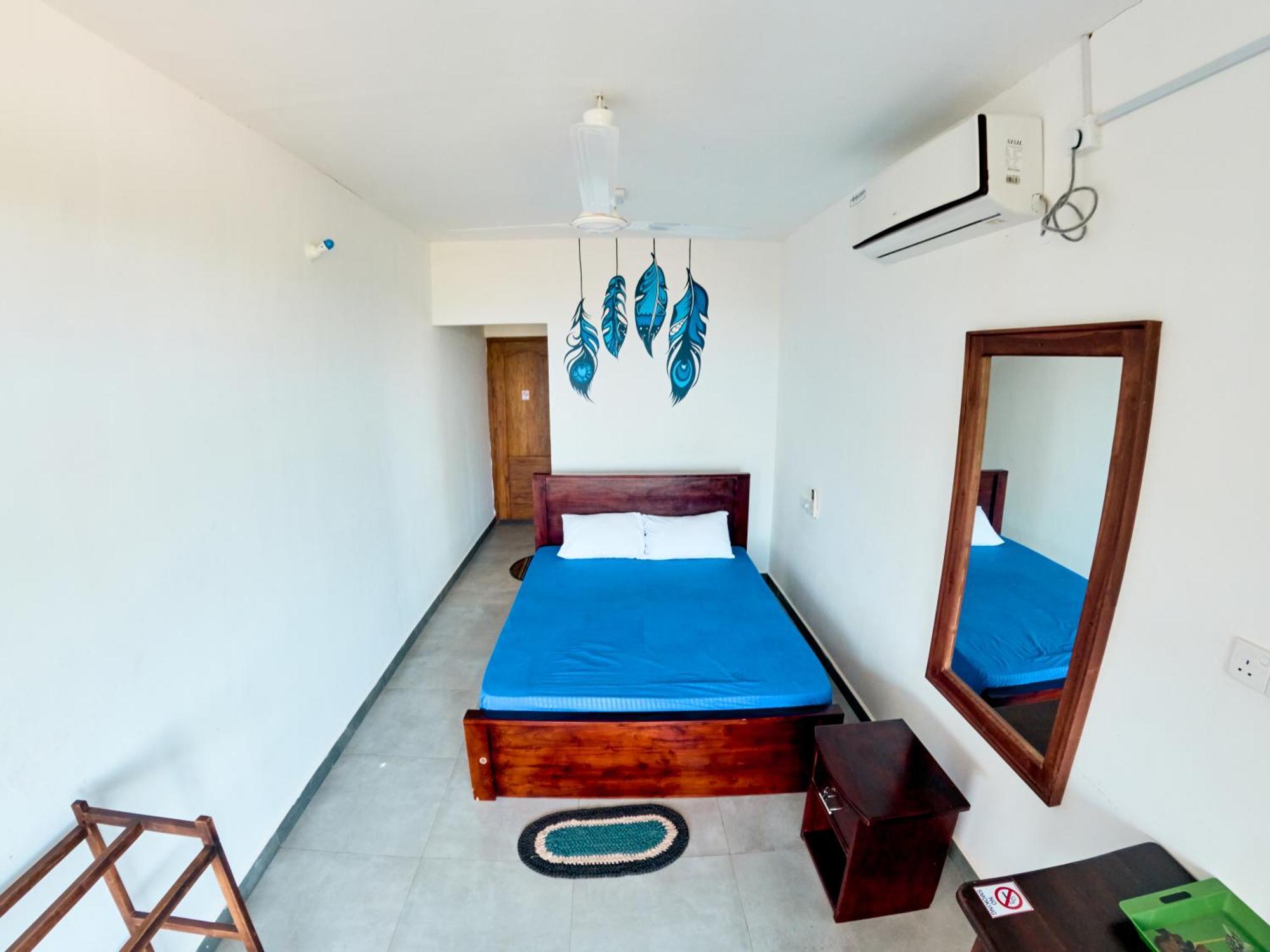 Baden Beach Hotel Kalkudah  Eksteriør billede